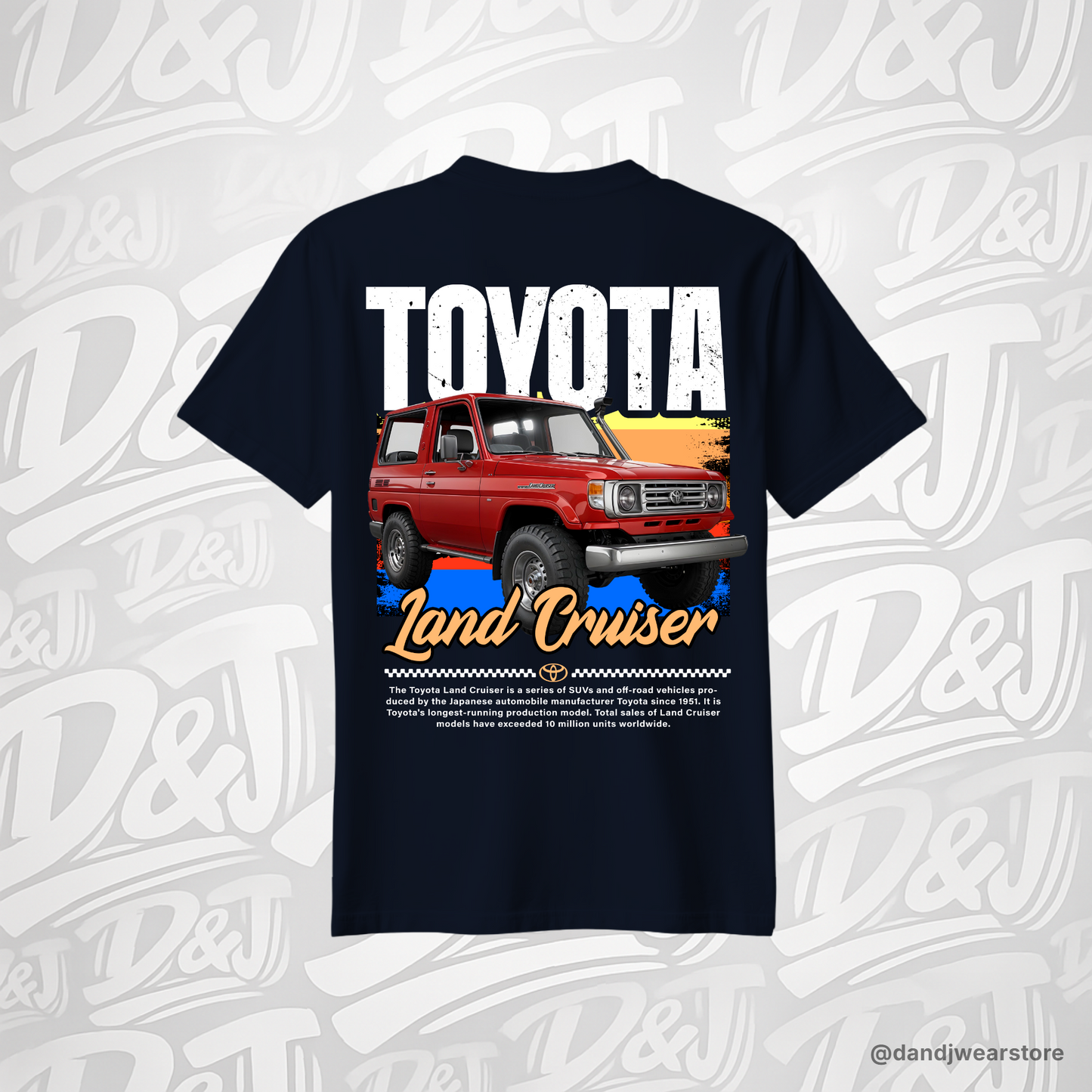 Short-sleeved t-shirt